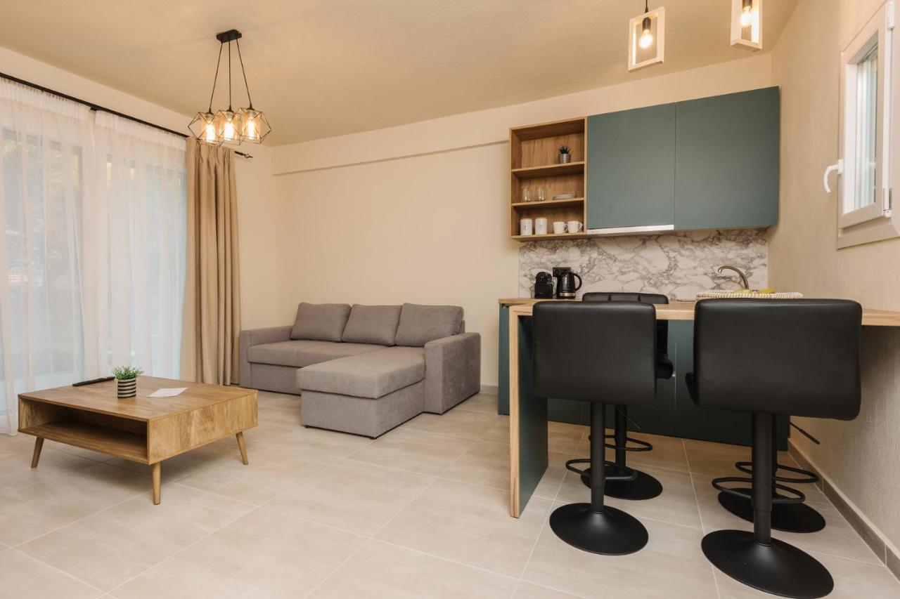 Olvion Suites Скала Сотирос Екстериор снимка