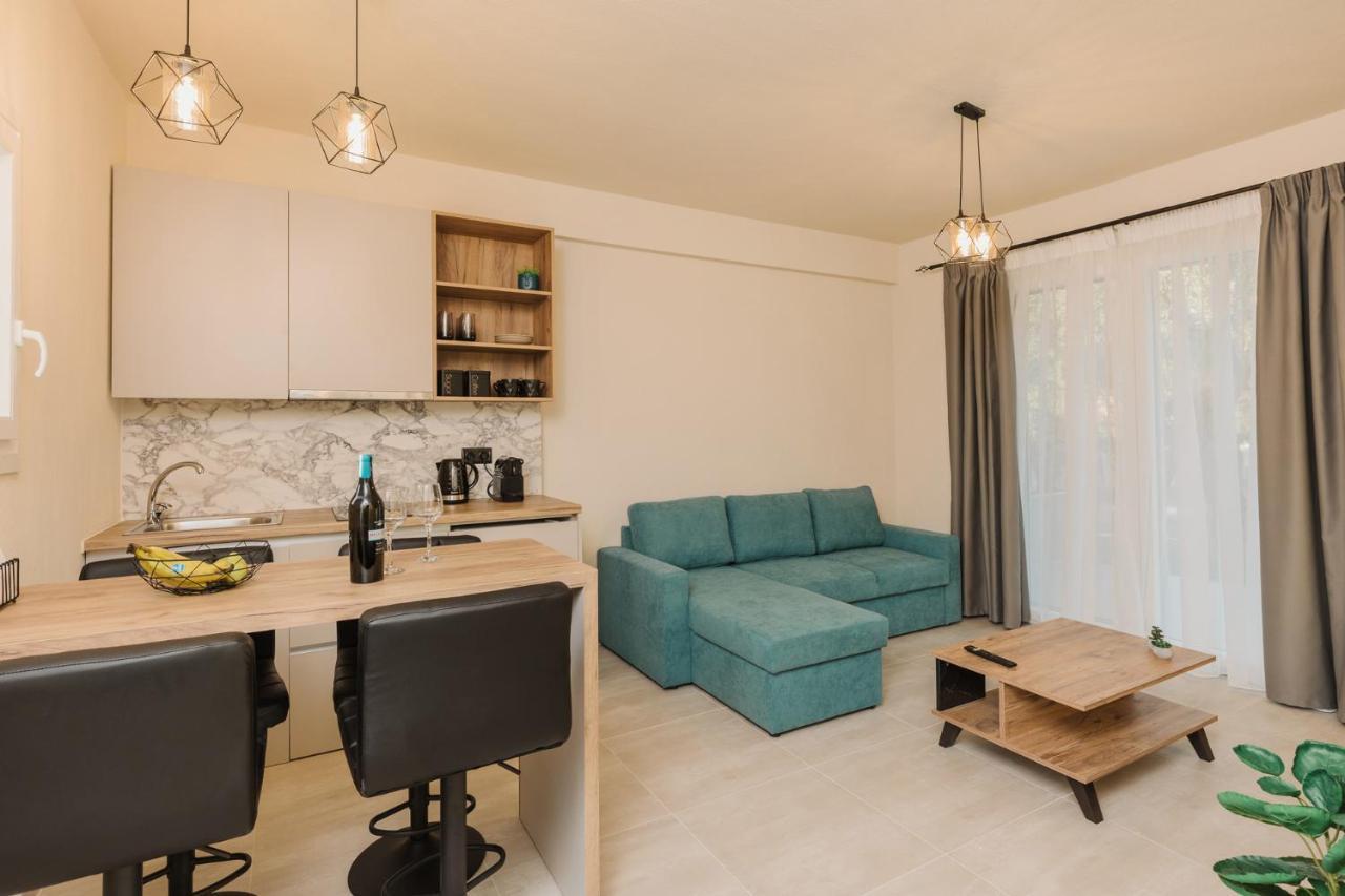 Olvion Suites Скала Сотирос Екстериор снимка